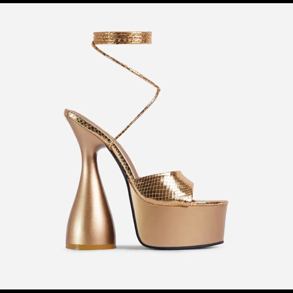 NWT, Ego High heels, Bite Me style, Gold Snake Color, Size 11